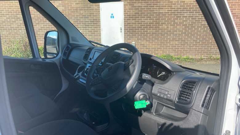 Peugeot Boxer 3500 L3 Diesel 2.2 BlueHDi 140 H2 Van Professional